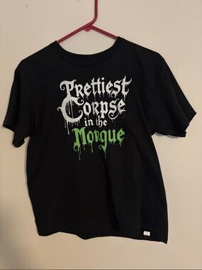 Gildan Black Heavy Cotton T-Shirt with White Tag Print